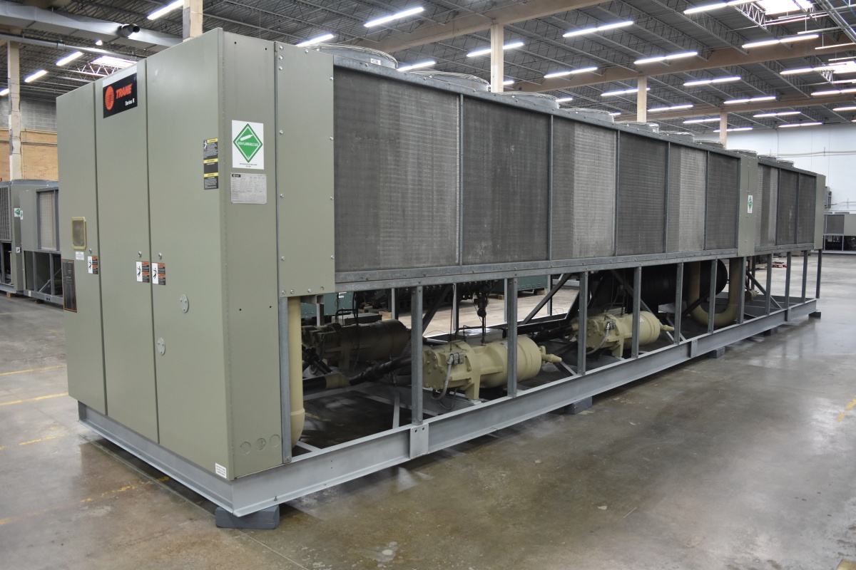 270 Ton Air-Cooled Chiller - Surplus Group