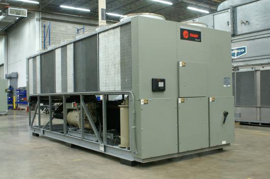 Used Trane 200 ton air-cooled chiller 2005_ 1 - Surplus Group