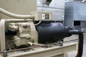 Used trane 80 ton water cooled chiller 1998  6