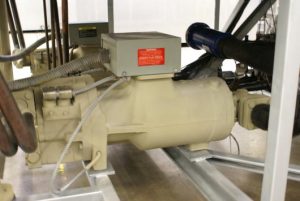 Used trane 90 ton air cooled chiller 1998  6